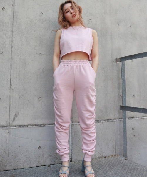 FIG&VIPER（フィグアンドバイパー）の「スウェットショートタンク（タンクトップ・レディース・ライトグレー/ピンク/ダークグレー・FREE）」の21枚目の写真