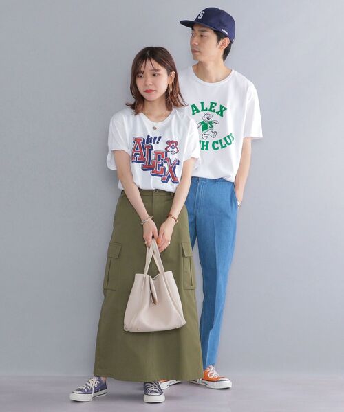 Russell Athletic(ラッセルアスレティック)の「*【SHIPS別注】RUSSELL ATHLETIC: カレッジロゴ/アニマル プリント Tシャツ(Tシャツ/カットソー・メンズ・ホワイト/ライトグレー/ネイビー/ホワイト系・SMALL/MEDIUM/LARGE)」の5枚目の写真
