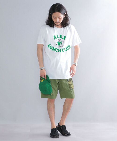 Russell Athletic(ラッセルアスレティック)の「*【SHIPS別注】RUSSELL ATHLETIC: カレッジロゴ/アニマル プリント Tシャツ(Tシャツ/カットソー・メンズ・ホワイト/ライトグレー/ネイビー/ホワイト系・SMALL/MEDIUM/LARGE)」の8枚目の写真