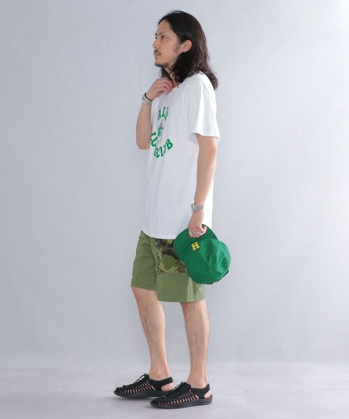 Russell Athletic(ラッセルアスレティック)の「*【SHIPS別注】RUSSELL ATHLETIC: カレッジロゴ/アニマル プリント Tシャツ(Tシャツ/カットソー・メンズ・ホワイト/ライトグレー/ネイビー/ホワイト系・SMALL/MEDIUM/LARGE)」の10枚目の写真