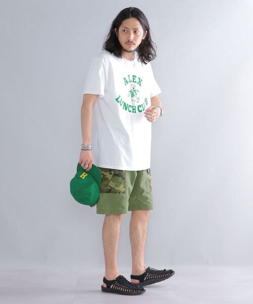 Russell Athletic(ラッセルアスレティック)の「*【SHIPS別注】RUSSELL ATHLETIC: カレッジロゴ/アニマル プリント Tシャツ(Tシャツ/カットソー・メンズ・ホワイト/ライトグレー/ネイビー/ホワイト系・SMALL/MEDIUM/LARGE)」の12枚目の写真