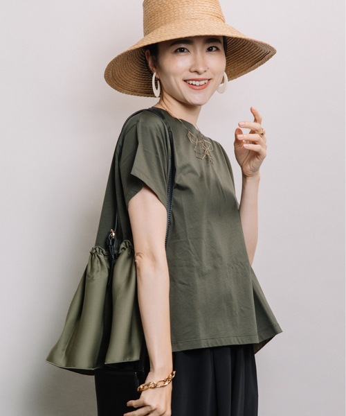 ELVENCE DEUX(エルベンスドゥ)の「スソフハクドッキングPO(Tシャツ/カットソー・レディース・オフホワイト/ブラック/カーキ・FREE)」の3枚目の写真