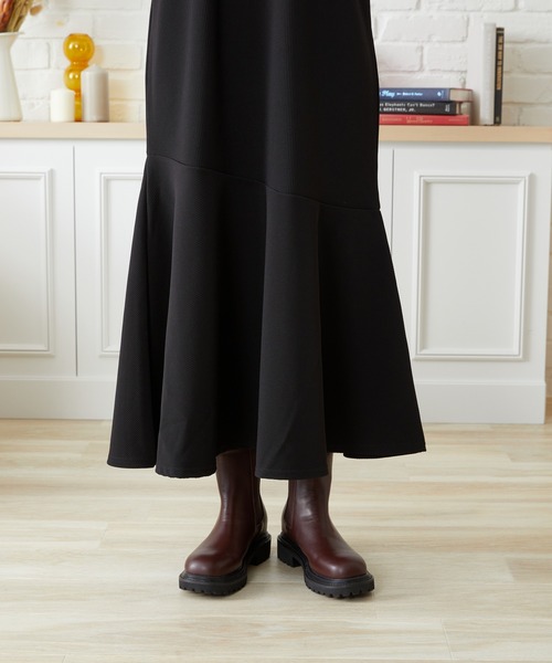 acro（アクロ）の「ボリュームスリーブ異素材ドッキングマーメイドワンピース/AC1464（ワンピース・レディース・ブラック・ﾌﾘ-）」の6枚目の写真