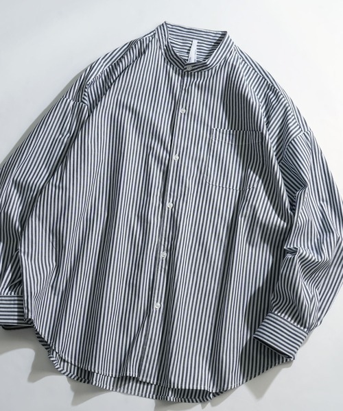 Ritzy（リッツィー）の「綿ブロード バンドカラーBIGシャツ レディース メンズ（シャツ/ブラウス・メンズ・ホワイト系その他/イエロー/サックスブルー/サックスブルー系/ブラック/グリーン/ホワイト/ラベンダー/グレイッシュベージュ/グリーン系その他/ブラック系その他・X-LARGE/MEDIUM/LARGE）」の5枚目の写真