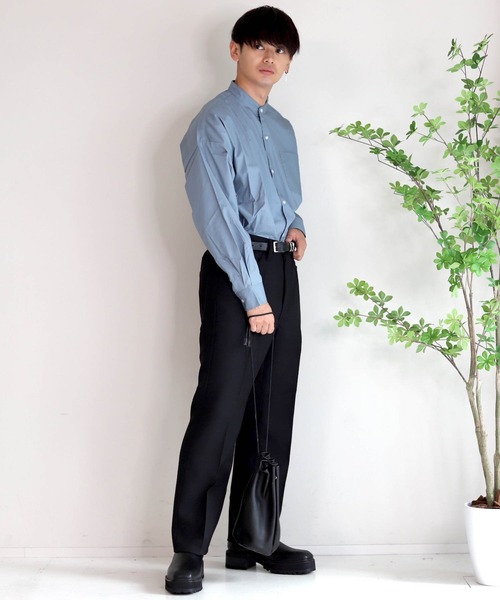 Ritzy（リッツィー）の「綿ブロード バンドカラーBIGシャツ レディース メンズ（シャツ/ブラウス・メンズ・ホワイト系その他/イエロー/サックスブルー/サックスブルー系/ブラック/グリーン/ホワイト/ラベンダー/グレイッシュベージュ/グリーン系その他/ブラック系その他・X-LARGE/MEDIUM/LARGE）」の18枚目の写真