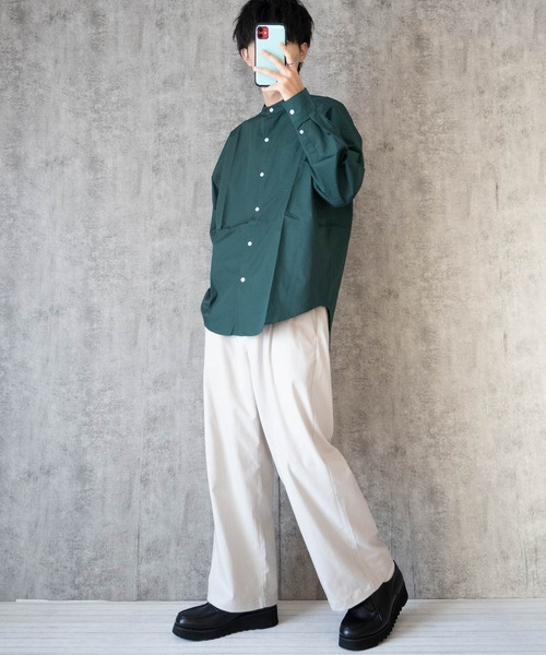 Ritzy（リッツィー）の「綿ブロード バンドカラーBIGシャツ レディース メンズ（シャツ/ブラウス・メンズ・ホワイト系その他/イエロー/サックスブルー/サックスブルー系/ブラック/グリーン/ホワイト/ラベンダー/グレイッシュベージュ/グリーン系その他/ブラック系その他・X-LARGE/MEDIUM/LARGE）」の16枚目の写真