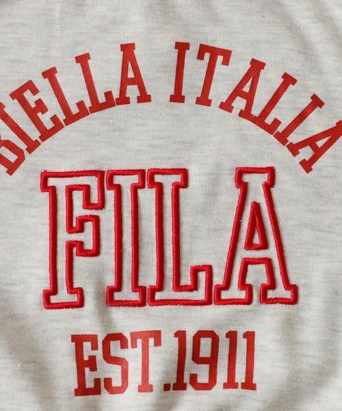 antiqua(アンティカ)の「雰囲気底上げ!カレッジ風『FILA』ロゴ入りスウェットトップス(スウェット・キッズ・レッド/オートミール・130/140/150/160)」の22枚目の写真
