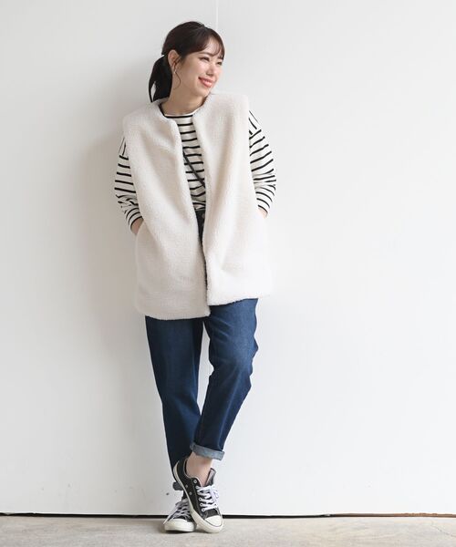 rps(アールピーエス)の「ボアロングベスト(ベスト・レディース・チャコールグレー/ベージュ/アイボリー・フリー)」の13枚目の写真