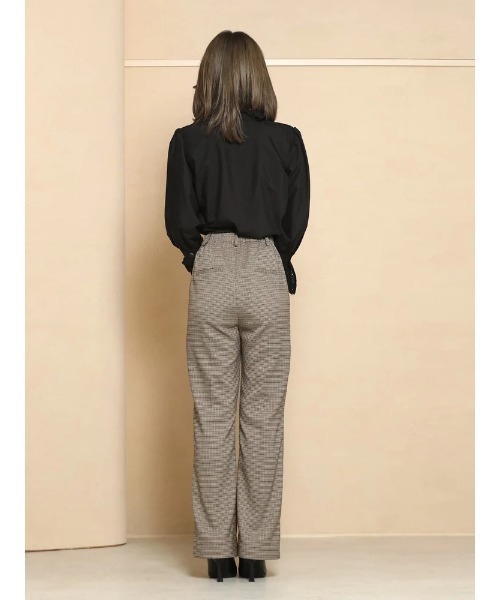 Darich(ダーリッチ)の「センタープレスカラーストレートパンツ(その他パンツ・レディース・ベージュ/ダークグリーン/マルチ/パープル・FREE/FS/S)」の15枚目の写真