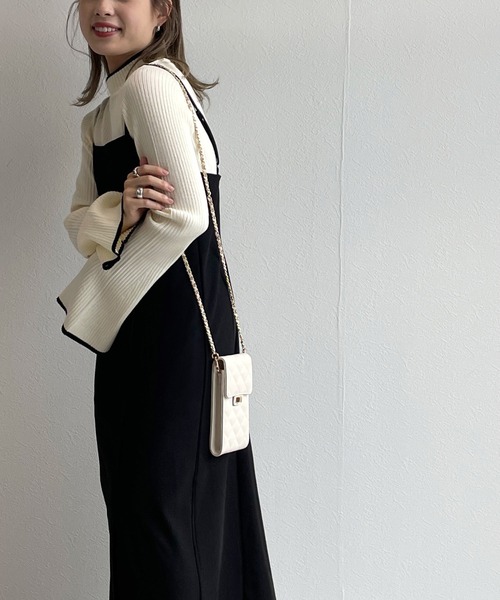 w closet(ダブルクローゼット)の「キルティングミニショルダーバッグ(ショルダーバッグ・レディース・アイボリー/ブラック/サックスブルー・FREE)」の5枚目の写真