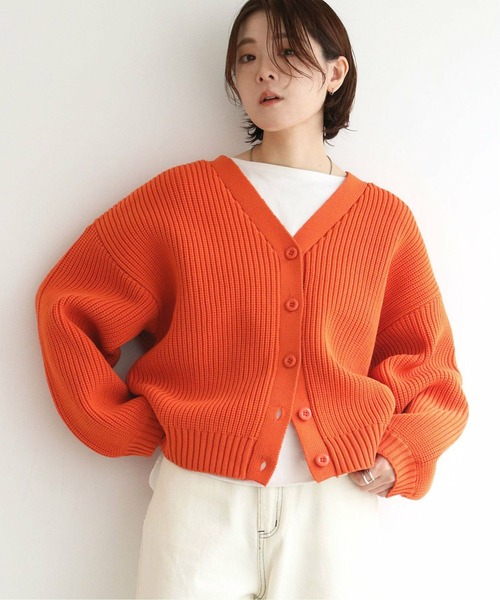 notch.（ノッチ）の「片畦Vネックカーディガン（カーディガン/ボレロ・レディース・グリーン/ピンク/オレンジ/ブラック/オフホワイト/ブルー・M）」の6枚目の写真