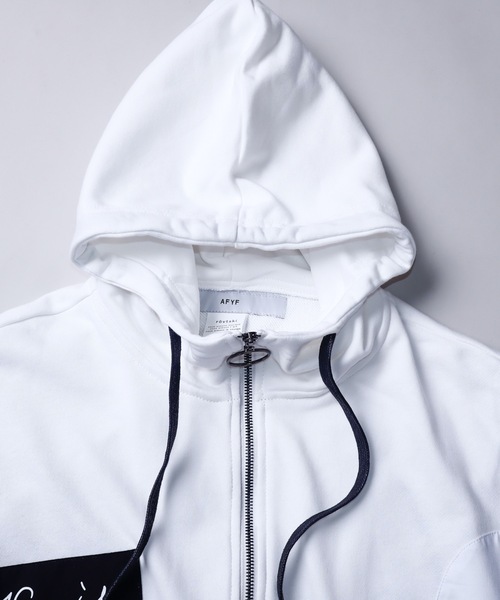 AFYF(エーエフワイエフ)の「AFYF VANDALISMDENIM MIX PARKA/ミックスパーカー(パーカー・メンズ・ブラック/ホワイト・FREE)」の14枚目の写真