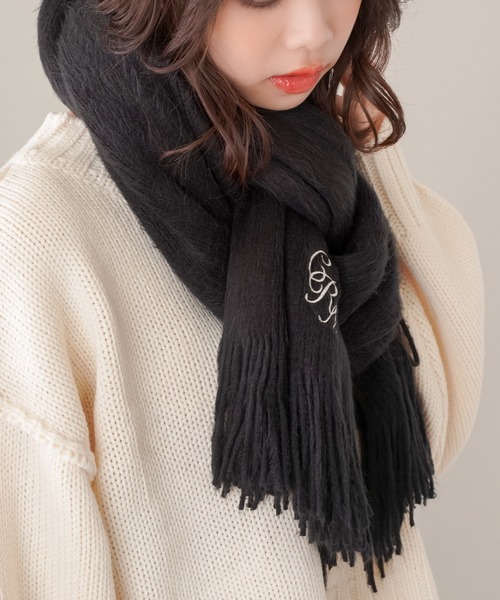 SPINNS（スピンズ）の「シャギー大判ストール（マフラー・レディース・ブラック/ブルー/ホワイト・ONESIZE）」の12枚目の写真