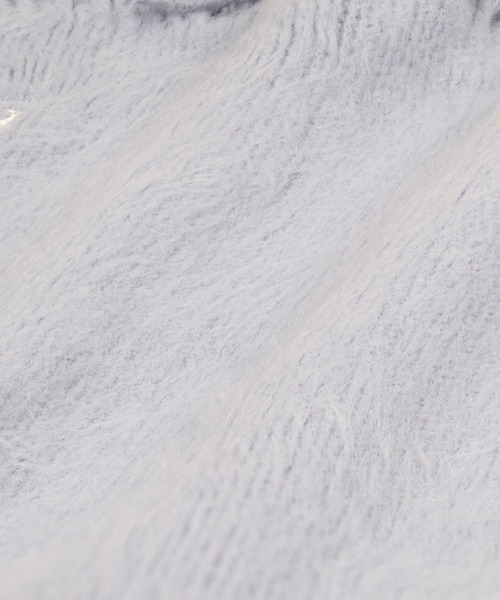 SPINNS（スピンズ）の「シャギー大判ストール（マフラー・レディース・ブラック/ブルー/ホワイト・ONESIZE）」の7枚目の写真