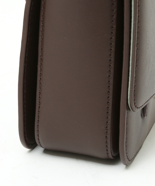 Kabinett（カビネ）の「kabinett　ﾎﾞｯｸｽﾊﾞｯｸﾞ（ショルダーバッグ・レディース・ブラック/ブラウン・フリー）」の8枚目の写真