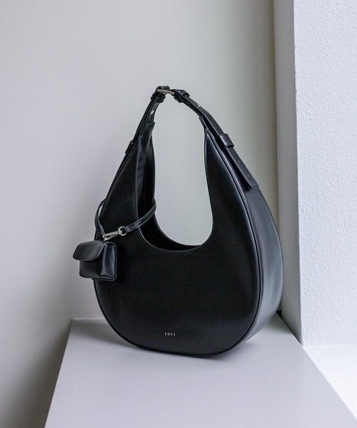 loti(ロティ)の「loti サークルベルトBAG(ショルダーバッグ・レディース・ブラック/ブラウン・FREE)」の9枚目の写真