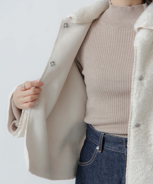 flower(フラワー)の「フラッフィーファーブルゾン(ブルゾン・レディース・ホワイト/ベージュ・FREE)」の7枚目の写真