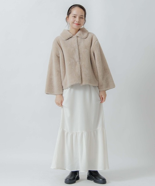 flower(フラワー)の「フラッフィーファーブルゾン(ブルゾン・レディース・ホワイト/ベージュ・FREE)」の16枚目の写真