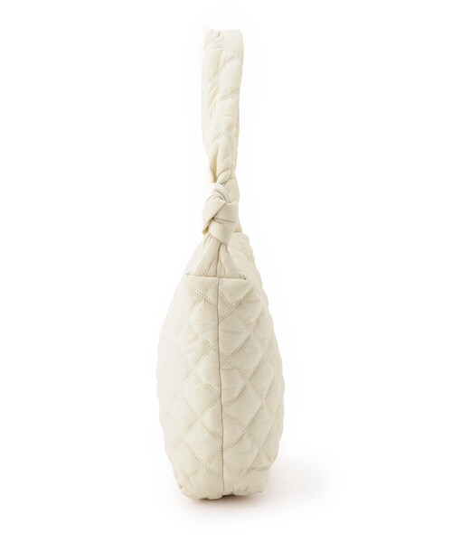 SHOO・LA・RUE（シューラルー）の「◆キルティングビッグショルダーバッグ（ショルダーバッグ・レディース・ベージュ/グレー/ブラック/カーキ・00）」の11枚目の写真