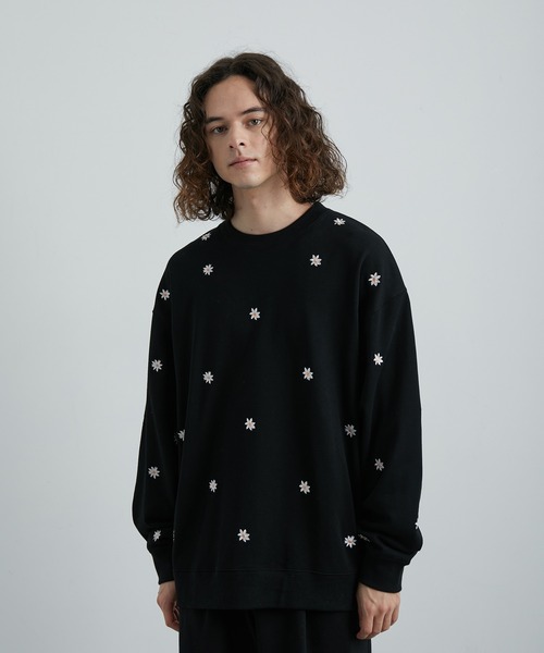 JUNRED（ジュンレッド）の「総柄フラワー刺繍BIGスウェット（スウェット・メンズ・ブラック/ネイビー/グレー・S/M/L）」の4枚目の写真