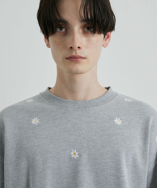 JUNRED（ジュンレッド）の「総柄フラワー刺繍BIGスウェット（スウェット・メンズ・ブラック/ネイビー/グレー・S/M/L）」の18枚目の写真