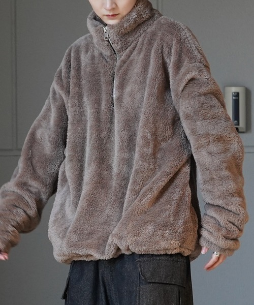 Confirm（コンファーム）の「ビッグシルエット シャギーボア ハーフジッププルオーバー【Confirm】（スウェット・メンズ・チャコールグレー/ベージュ/ナチュラル/ブラック・L/M）」の3枚目の写真