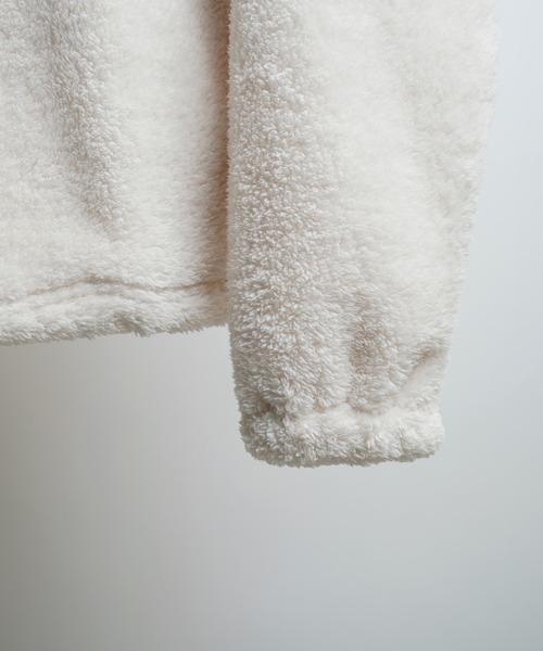 Confirm（コンファーム）の「ビッグシルエット シャギーボア ハーフジッププルオーバー【Confirm】（スウェット・メンズ・チャコールグレー/ベージュ/ナチュラル/ブラック・L/M）」の15枚目の写真