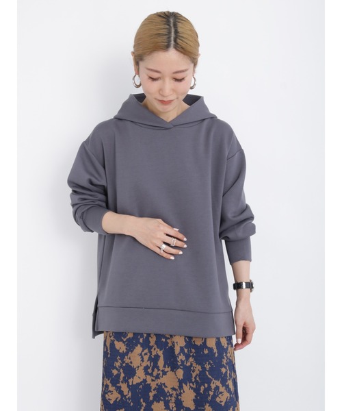 Samansa Mos2 blue(サマンサモスモスブルー)の「ダンボールニットパーカー(パーカー・レディース・サックスブルー/チャコール/キナリ・フリ-)」の2枚目の写真