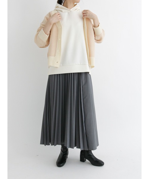 Samansa Mos2 blue(サマンサモスモスブルー)の「ダンボールニットパーカー(パーカー・レディース・サックスブルー/チャコール/キナリ・フリ-)」の21枚目の写真