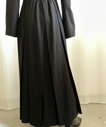 Ameri（アメリ）の「2WAY OFF SHOULDER TUCK PLEATS DRESS（ドレス  