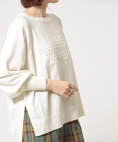 未使用品⬜︎FCRB⬜︎2024aw⬜︎ニット⬜︎エンボスロゴ⬜︎ホワイト⬜︎M 未使用品⬜︎FCRB⬜︎2024aw⬜︎ニット⬜︎エンボスロゴ⬜︎ホワイト