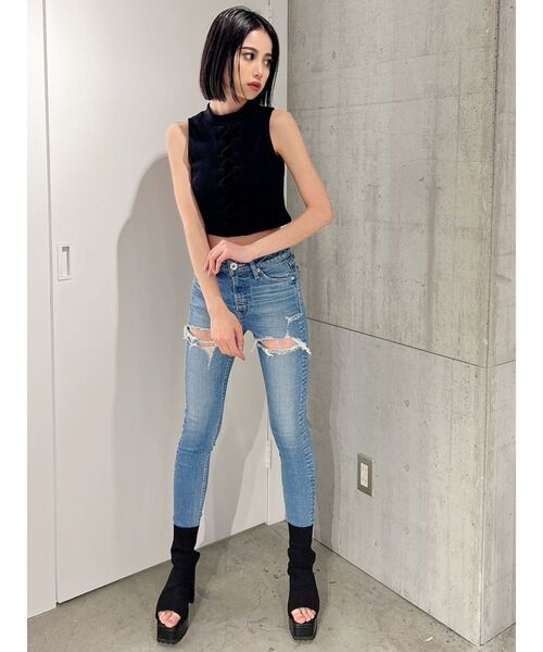 GYDA(ジェイダ)の「レースアップリブタンクトップ(タンクトップ・レディース・ブラック/オフホワイト・FREE)」の22枚目の写真