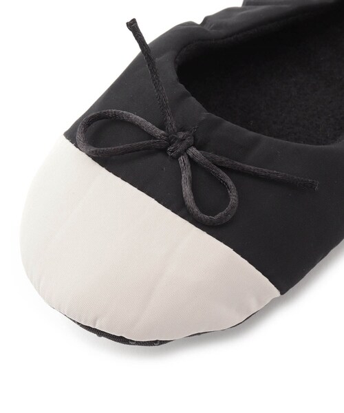 one'sterrace(ワンズテラス)の「ピコロール 携帯スリッパ(ルームシューズ/スリッパ・レディース・ブラック/ナチュラル・99)」の6枚目の写真