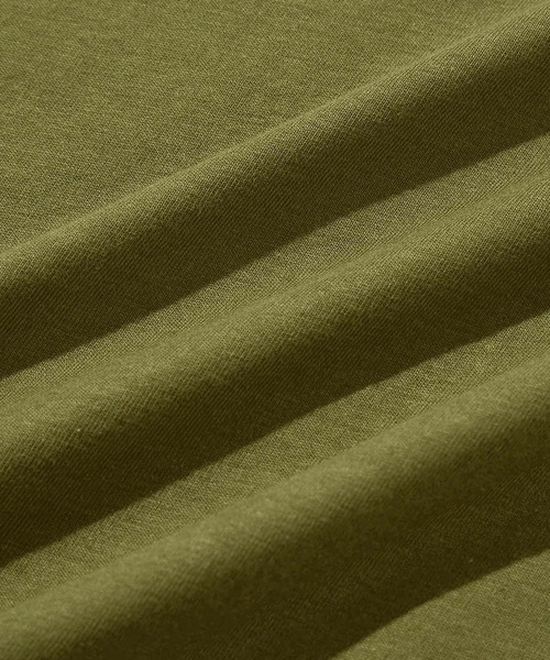 Saturdays NYC(サタデーズ ニューヨークシティ )の「Saturdays Embroidered Standard SS Tee(Tシャツ/カットソー・メンズ・ブラック/ホワイト/ベージュ/オリーブ/ラベンダー・M/X-SMALL/XL/L/S)」の13枚目の写真