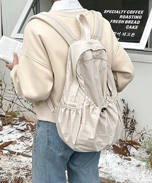 超軽量　撥水加工　大容量カジュアルリュックサック