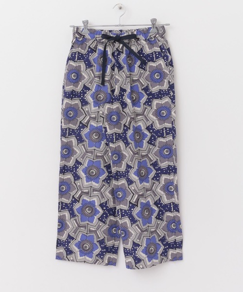 LE GLAZIK(ルグラジック)の「Le GLAZIK DRAWSTRINGPANTS(その他パンツ・レディース・ブルー系その他/グリーン系その他・36)」の2枚目の写真