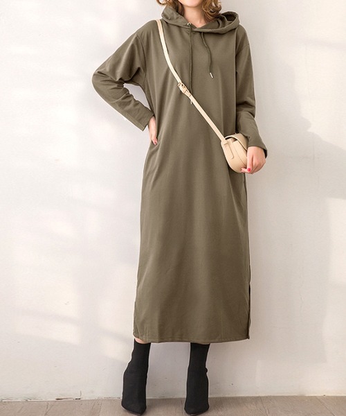 Amulet(アミュレット)の「パーカーワンピース(ワンピース・レディース・クリーム/ブラウン/カーキ/ブラック・M/L/XL)」の4枚目の写真