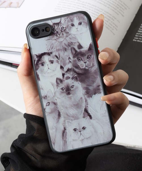 Jubilee（ジュビリー）の「猫デザインアソート　iphone スマホケース カバー 【11/12/12mini/12pro/13/13mini/13pro/SE/14/14pro/15/15pro/16/16pro/16e/17/17pro/Air 対応】（スマホケース/カバー・レディース・その他14/その他4/その他3/その他10/その他12/その他6/その他2/その他8/その他1/その他18/その他9/その他11/その他19/その他13/その他5/その他17/その他7/その他16/その他15/その他21/その他23/D/その他29/その他31/その他34/その他35/C/B/その他26/その他27/その他28/その他30/その他32/その他20/その他33/その他25/A/その他22/その他24・iPhone 7/8/SE(第2/第3世代)/iPhone 11/iPhone 12/iPhone 12 Pro/iPhone 12 mini/iPhone 13/iPhone 13 mini/iPhone 14 Pro/iPhone 13 Pro/iPhone 14/iPhone 15/iPhone 15 Pro/iPhone 16）」の5枚目の写真