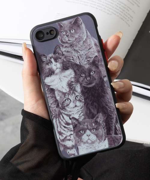 Jubilee（ジュビリー）の「猫デザインアソート　iphone スマホケース カバー 【11/12/12mini/12pro/13/13mini/13pro/SE/14/14pro/15/15pro/16/16pro/16e/17/17pro/Air 対応】（スマホケース/カバー・レディース・その他14/その他4/その他3/その他10/その他12/その他6/その他2/その他8/その他1/その他18/その他9/その他11/その他19/その他13/その他5/その他17/その他7/その他16/その他15/その他21/その他23/D/その他29/その他31/その他34/その他35/C/B/その他26/その他27/その他28/その他30/その他32/その他20/その他33/その他25/A/その他22/その他24・iPhone 7/8/SE(第2/第3世代)/iPhone 11/iPhone 12/iPhone 12 Pro/iPhone 12 mini/iPhone 13/iPhone 13 mini/iPhone 14 Pro/iPhone 13 Pro/iPhone 14/iPhone 15/iPhone 15 Pro/iPhone 16）」の7枚目の写真