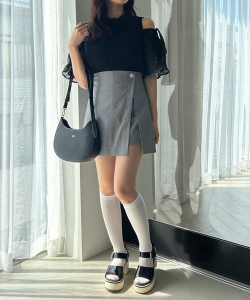 one after another NICE CLAUP（ワンアフターアナザーナイスクラップ）の「ビジューボタンスカパン（その他パンツ・レディース・ブラック/アイボリー/ブラック×ホワイト/ホワイト系その他・FREE）」の21枚目の写真