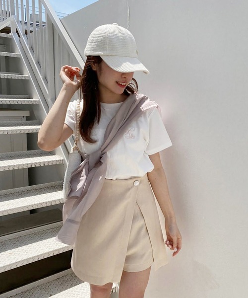 one after another NICE CLAUP（ワンアフターアナザーナイスクラップ）の「ビジューボタンスカパン（その他パンツ・レディース・ブラック/アイボリー/ブラック×ホワイト/ホワイト系その他・FREE）」の8枚目の写真