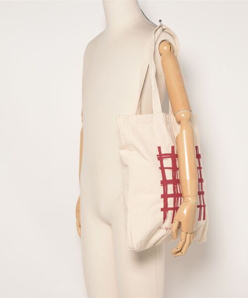 a.depeche（アデペシュ）の「トートバッグ　decorer tote human（トートバッグ・レディース・ホワイト・FREE）」の6枚目の写真