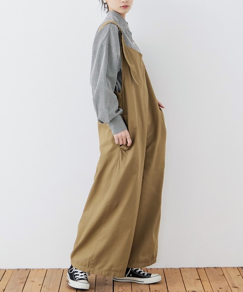Fashion Letter(ファッションレター)の「大きいサイズ アシメサスペンダー サロペットパンツ(サロペット/オーバーオール・レディース・カーキ/ブラック/ベージュ・M~L/LL~3L/4L~5L)」の12枚目の写真