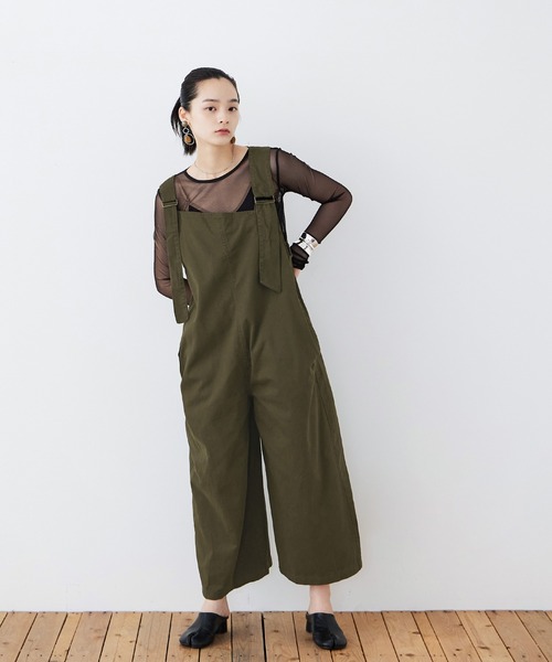 Fashion Letter(ファッションレター)の「大きいサイズ アシメサスペンダー サロペットパンツ(サロペット/オーバーオール・レディース・カーキ/ブラック/ベージュ・M~L/LL~3L/4L~5L)」の22枚目の写真