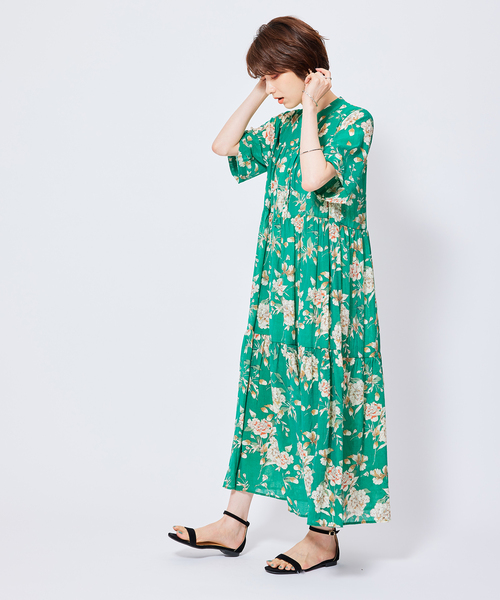 Jayro(ジャイロ)の「花柄ティアードワンピース(ワンピース・レディース・オレンジ/グリーン・M)」の1枚目の写真