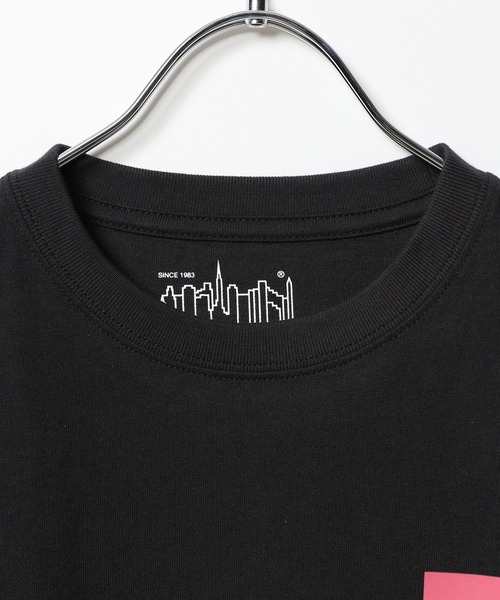 Manhattan Portage（マンハッタンポーテージ）の「【Manhattan Portage(マンハッタンポーテージ)】プリント 長袖Tシャツ（KIDS）（Tシャツ/カットソー・キッズ・ブラック/オフホワイト/ブルー/グリーン・110cm/130cm/150cm）」の14枚目の写真