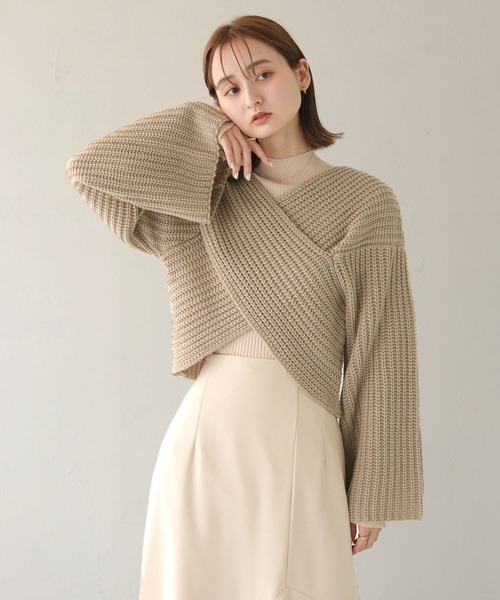 CLEIO（クレイオ）の「【CLEIO】ショートクロスニット/SHORT CROSS KNIT/986-10618（ニット/セーター・レディース・アイボリー/ブラック/ベージュ・FREE）」の3枚目の写真