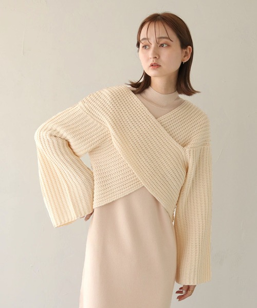 CLEIO（クレイオ）の「【CLEIO】ショートクロスニット/SHORT CROSS KNIT/986-10618（ニット/セーター・レディース・アイボリー/ブラック/ベージュ・FREE）」の5枚目の写真