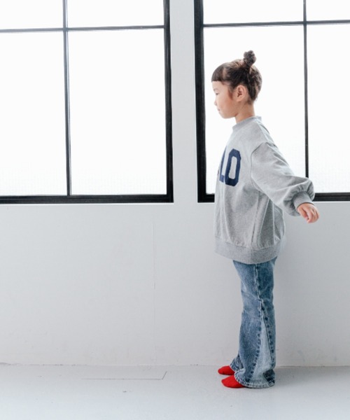 LOWRYS FARM（ローリーズファーム）の「パッチワークフレアデニム　965011（デニムパンツ・キッズ・ブルー・120cm/130cm/110cm/140cm/150cm）」の4枚目の写真