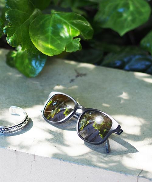 Jewel Changes（ジュエルチェンジズ）の「KAIBOSH ウエリントン ブラック　/　カイボッシュ / サングラス（サングラス・レディース・ブラック・フリー）」の2枚目の写真